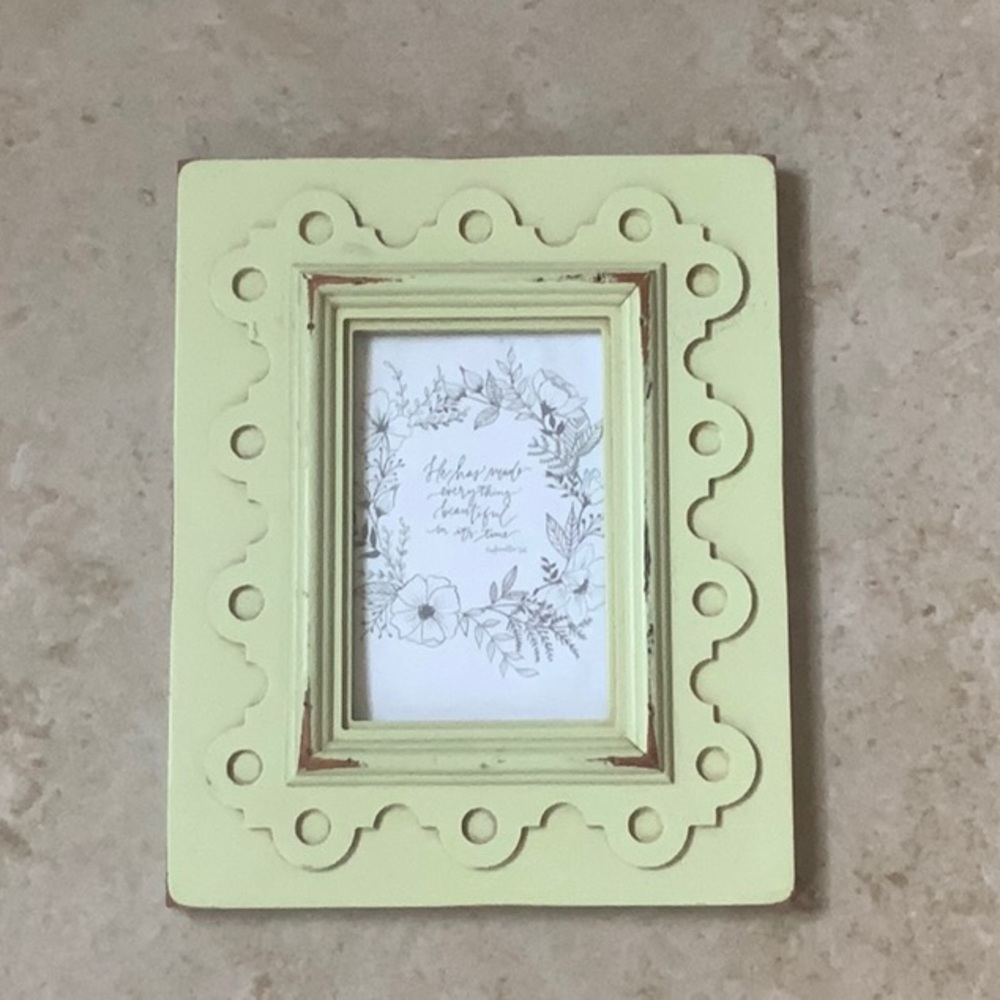 Rustic Green Picture Frame/Wall Art